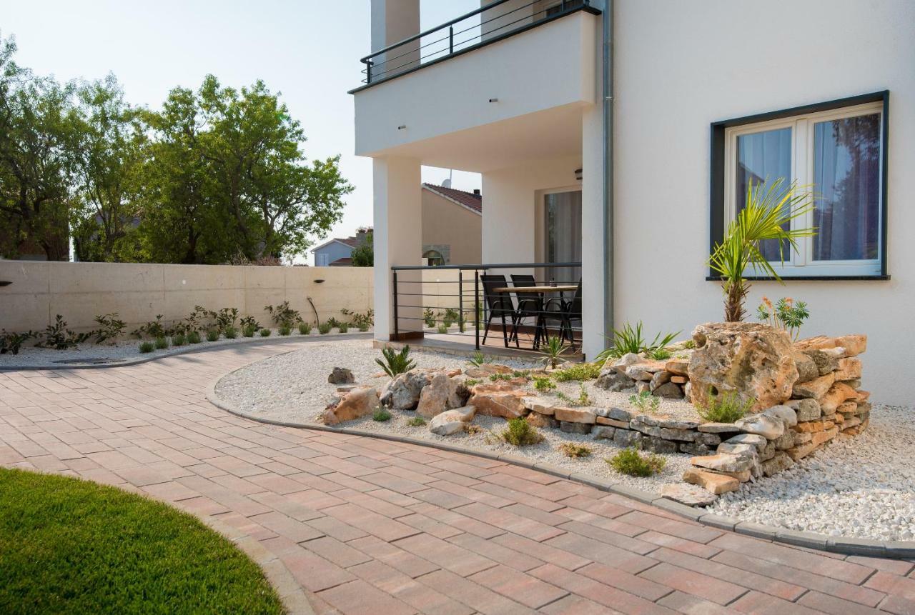 פרוי Villa Anja מראה חיצוני תמונה