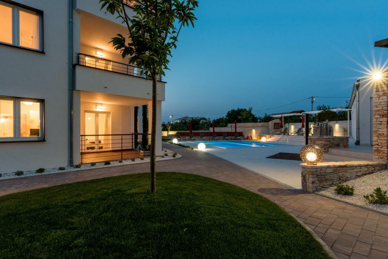 פרוי Villa Anja מראה חיצוני תמונה