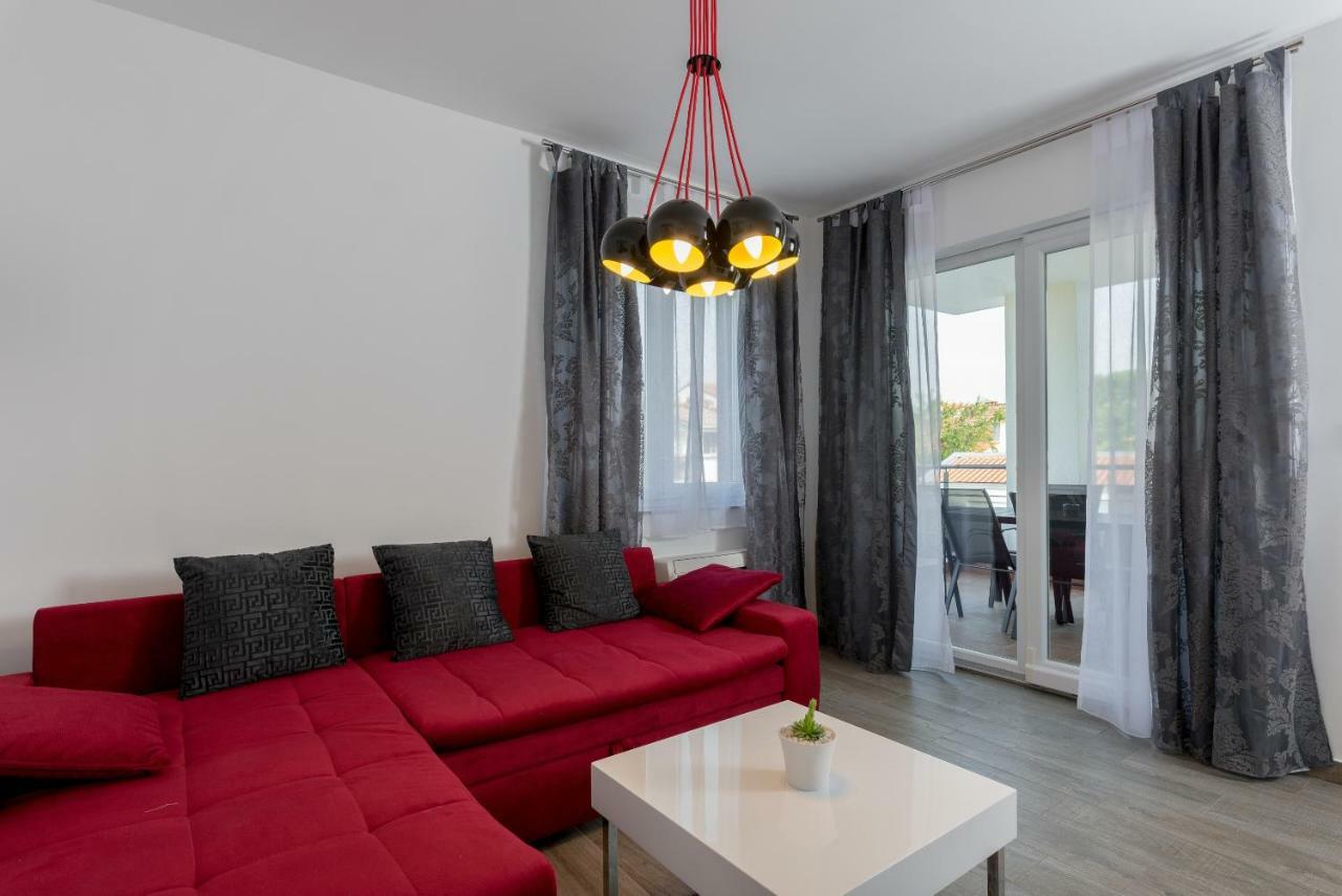 פרוי Villa Anja מראה חיצוני תמונה