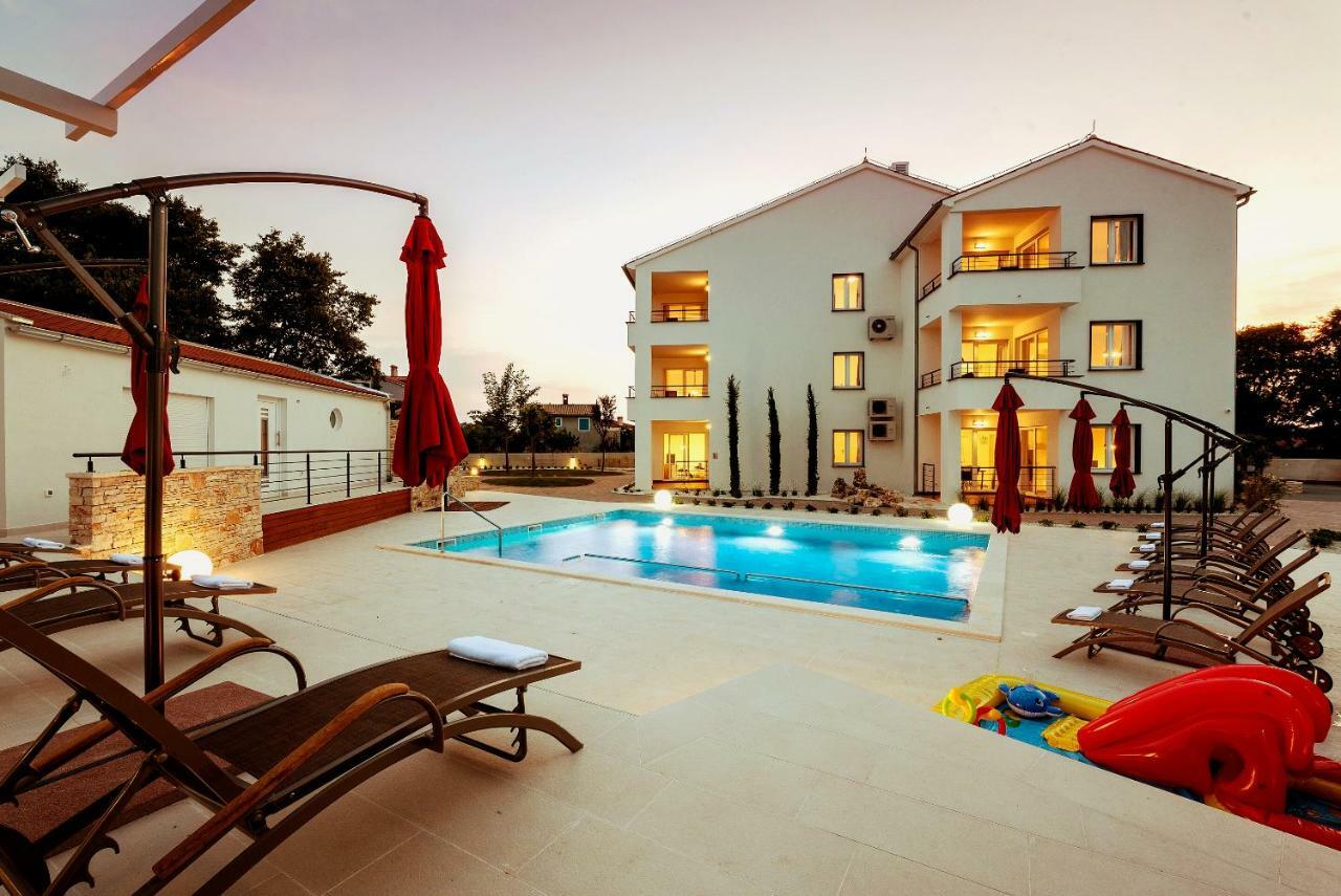 פרוי Villa Anja מראה חיצוני תמונה