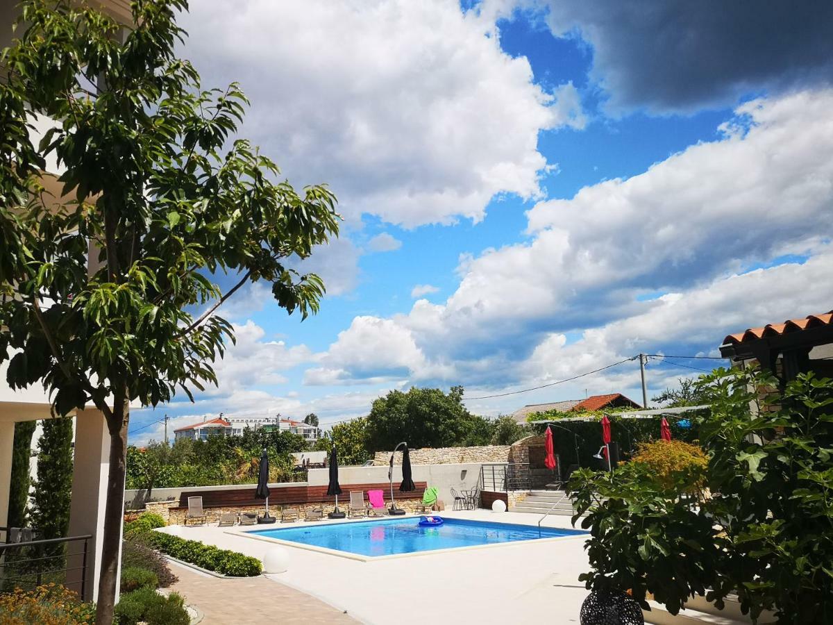 פרוי Villa Anja מראה חיצוני תמונה